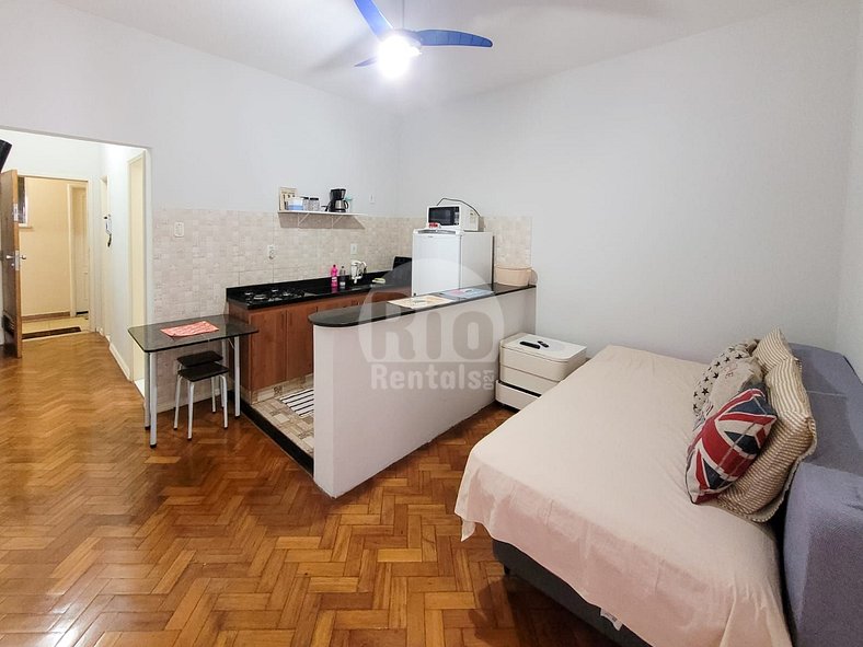 1 Quarto Aconchegante em Copacabana