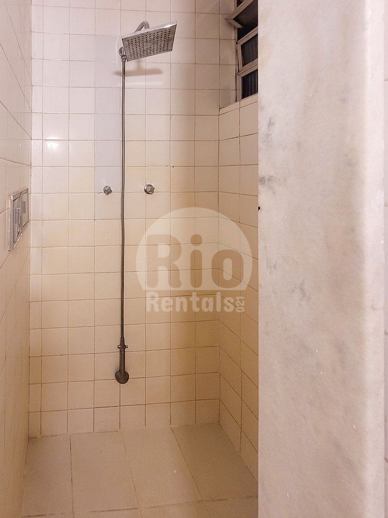 Amplio y Hermoso Apartamento de 3 Dormitorios