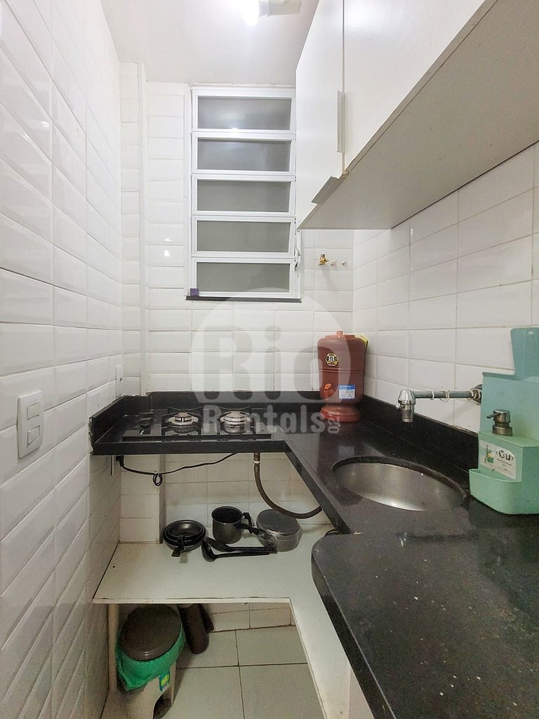 Rio Rentals 021 C035 - Apartamento reformado aconchegante.