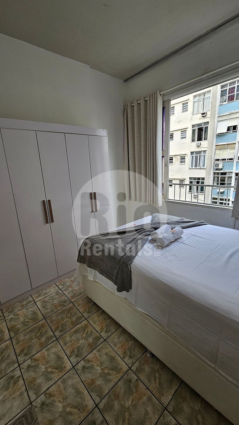 Rio Rentals 021 U012 - Apto de 1 quarto em Copacabana.