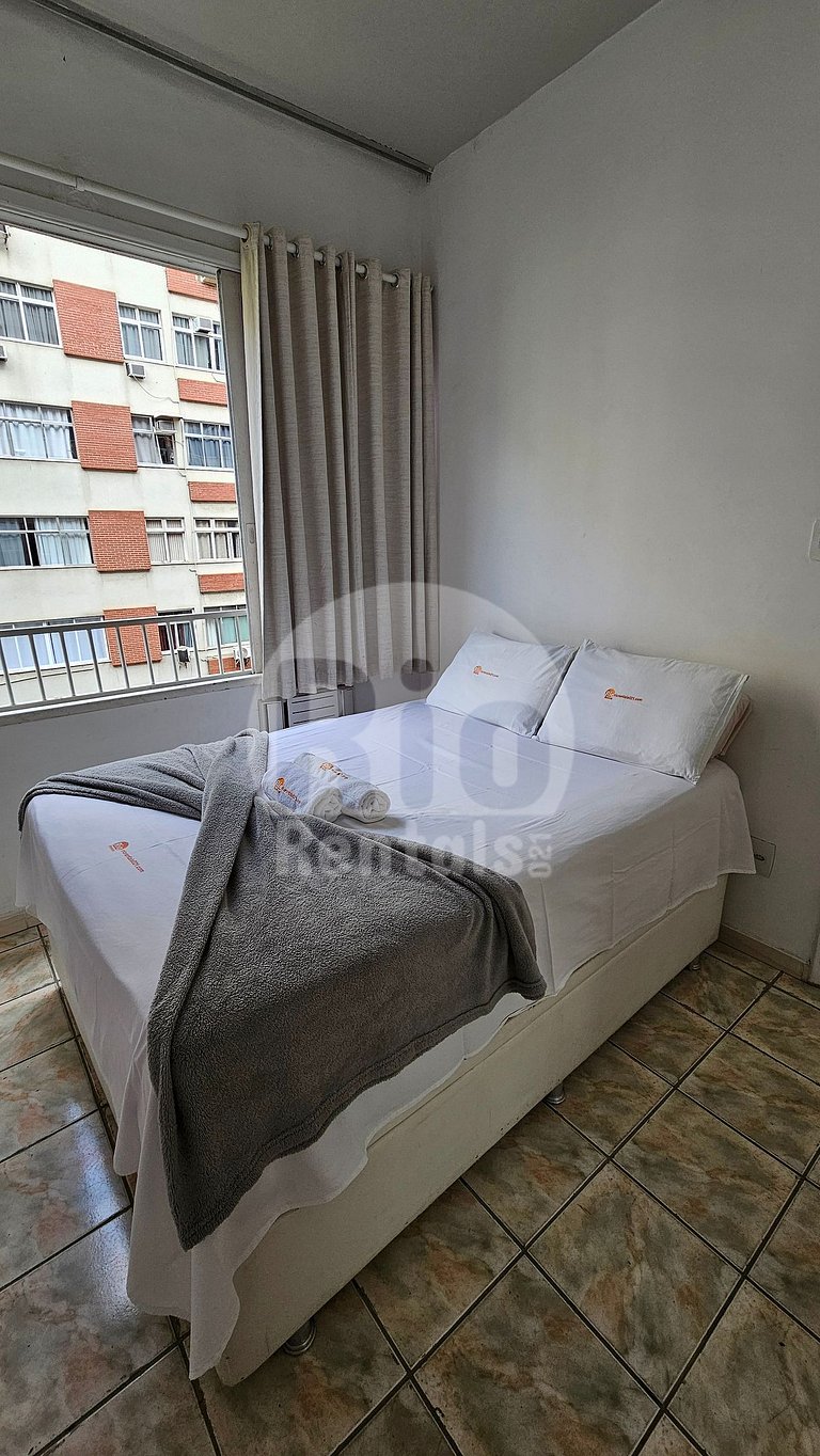 Rio Rentals 021 U012 - Apto de 1 quarto em Copacabana.