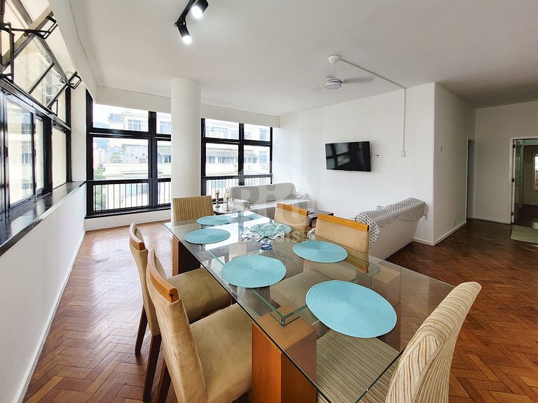 Spacious and Beautiful 3 Bedroom Apartment